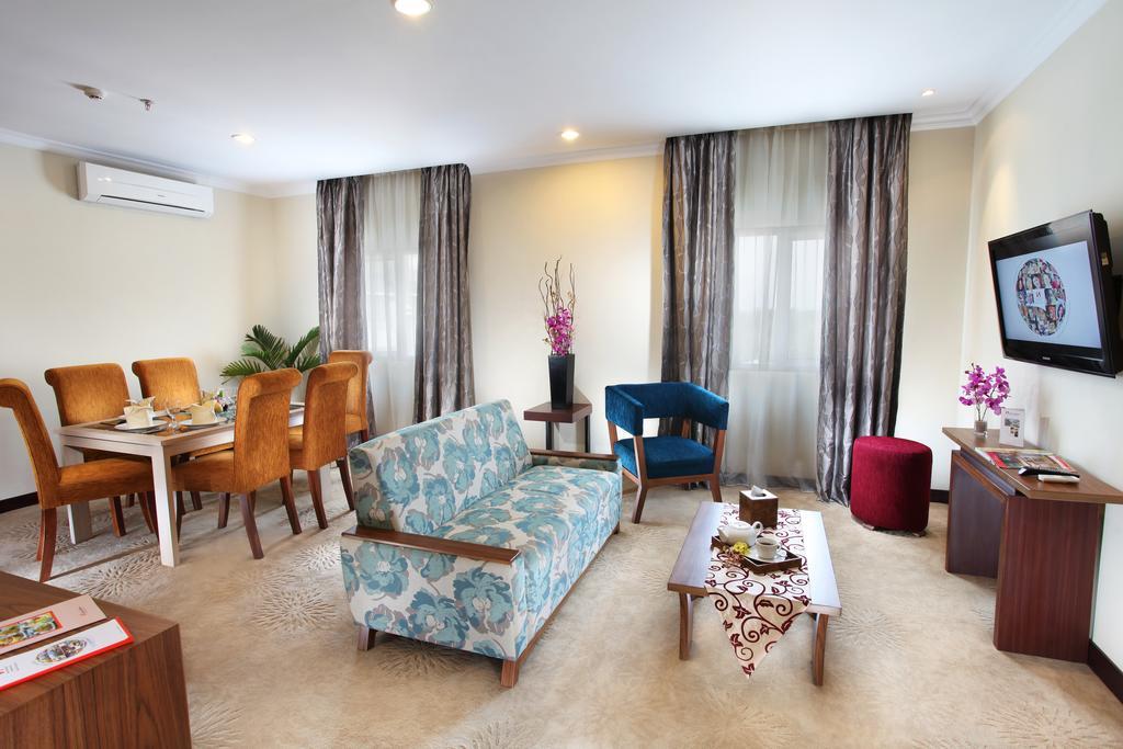 Swiss-Belinn Pangkalan Bun Exterior foto